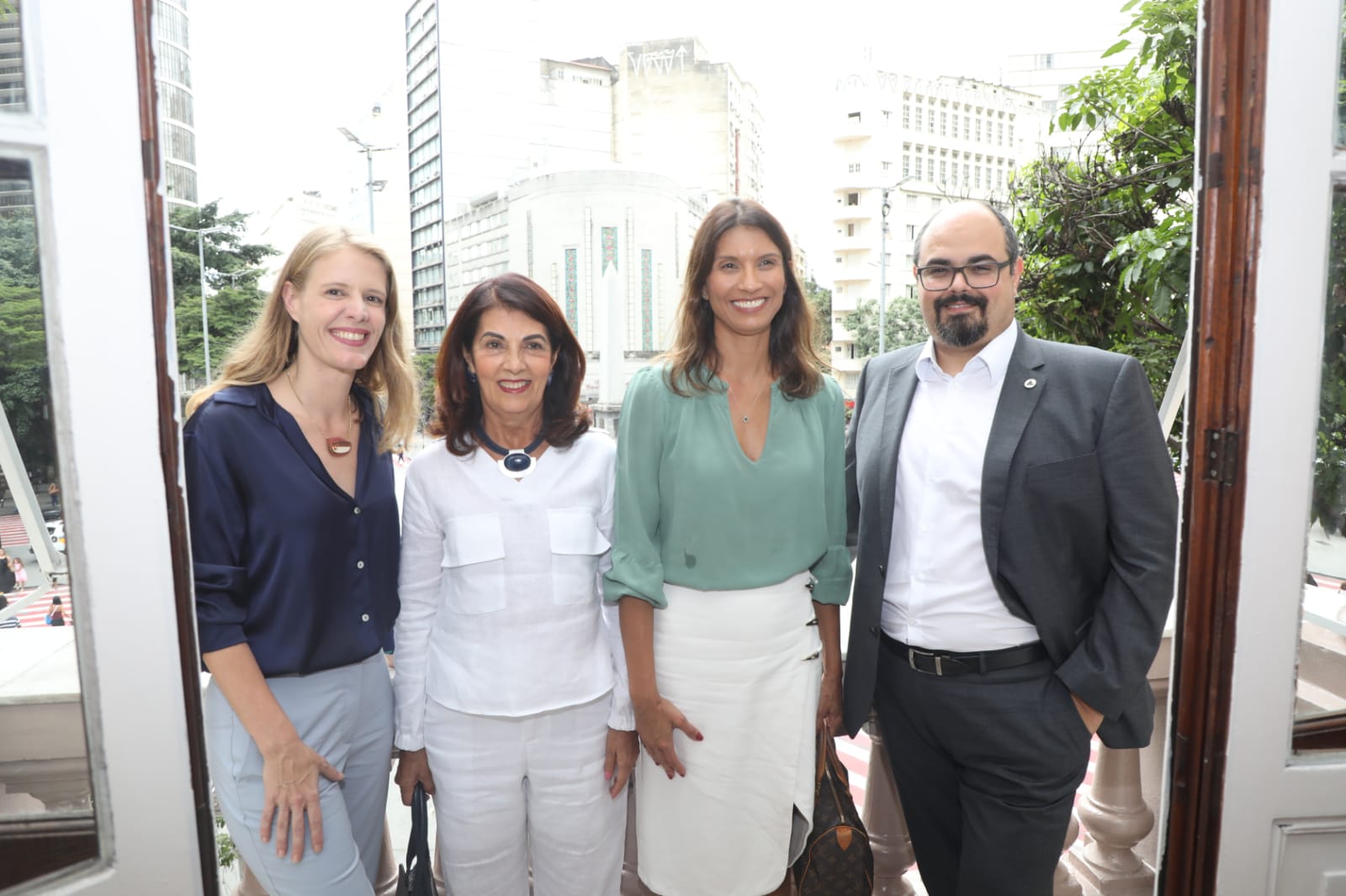 Agência Minas Gerais  Seplag-MG apresenta projetos estratégicos ao  governador