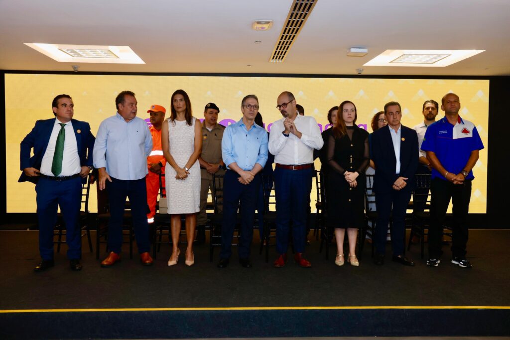 Defensora pública-geral participa da entrega de 190 equipamentos agrícolas para 38 municípios atingidos pelo rompimento da Barragem de Fundão